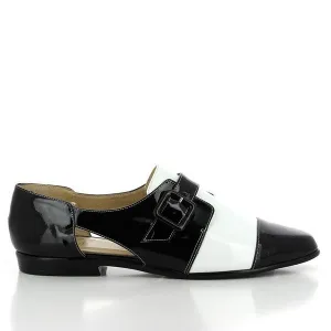 Amalfi Ovale Black & White Loafers