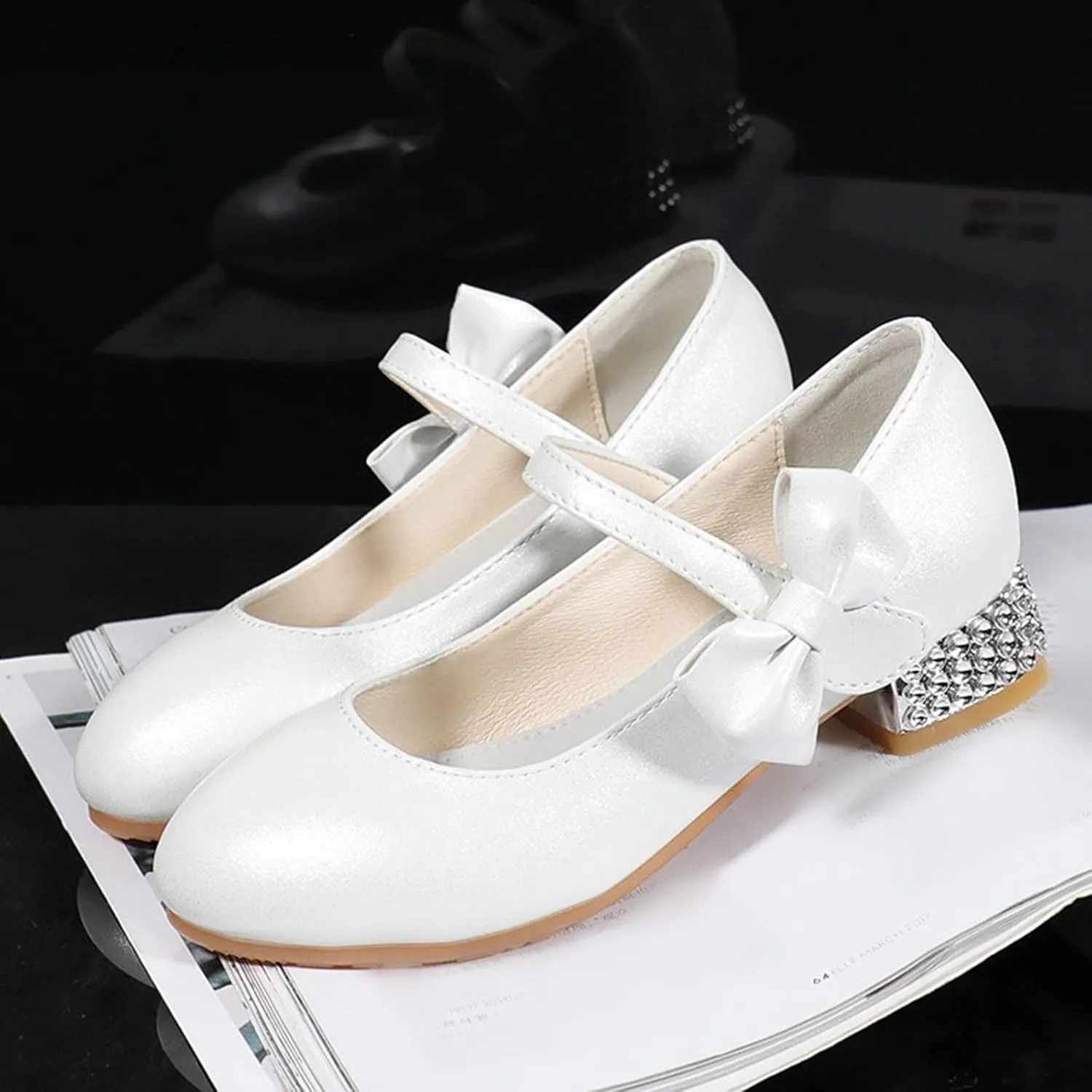 Big Girls Low Heels Loafers Girls Princess Dancing Party Performance Dress Shoes Children Bow Wide Shoes