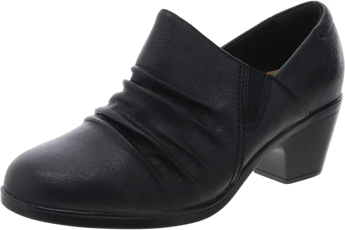 Clarks Womens Emily2 Cove Leather Round Toe Shooties