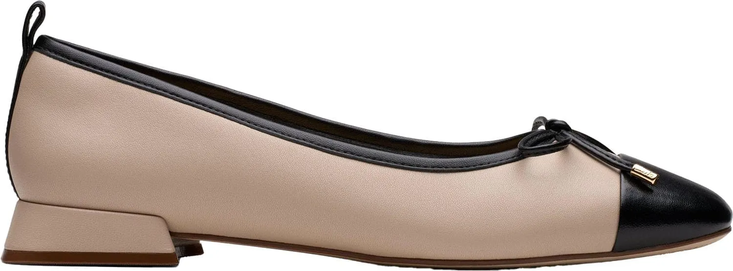 Clarks - Womens Ubree 15 Poppy Shoes