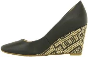 Coral 8 Women's Eva Vegan Wedge