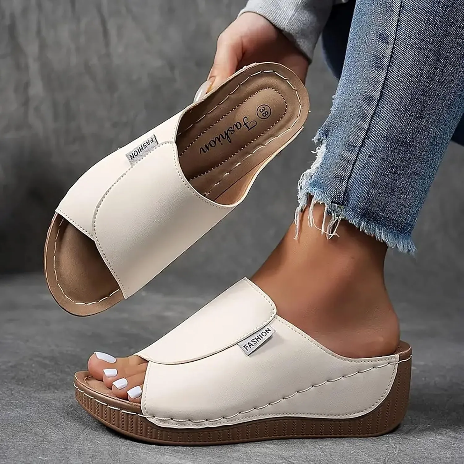 Eduavar Sandals for Women 2025 Casual Comfortable Arch Support Sandals Summer Orthotic Leather Platform Slip on Slippers