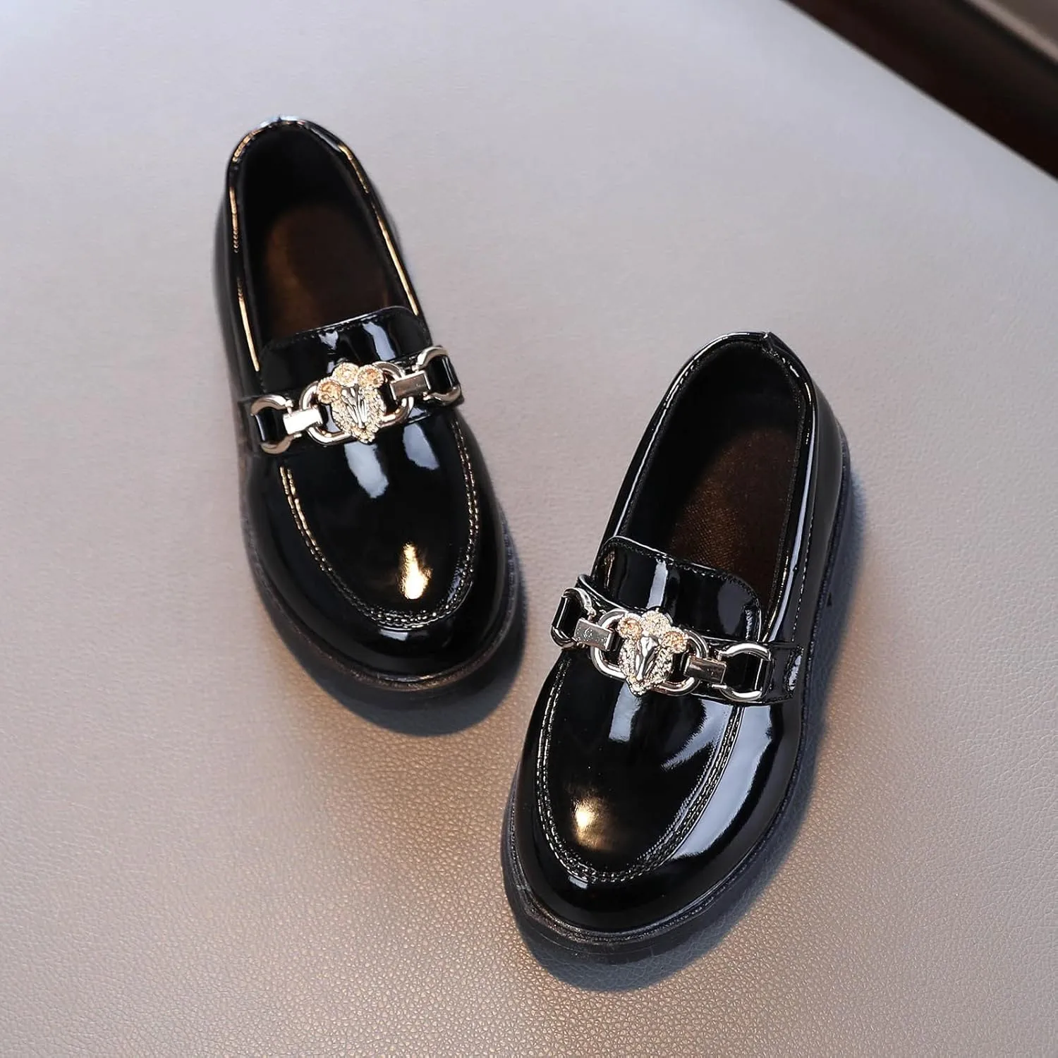 EnJoCho Tennis Shoes for Toddler Girls Slip On Leather Shoes Loafer Rhinestone Decoration Flats School Dress Shoes