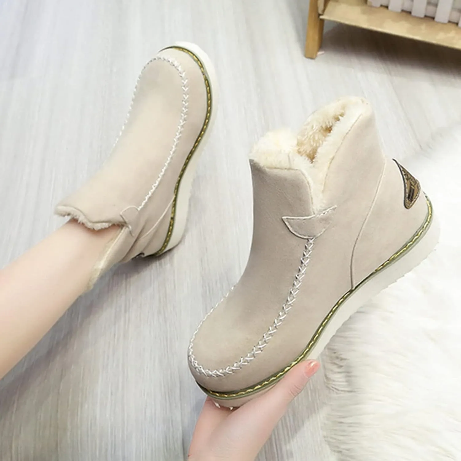 hlysgo Women Wide Width Winter Ankle Boots Anti-slip Outdoor Hiking Booties Warm Lined Comfort Snow Boot Suede Boos