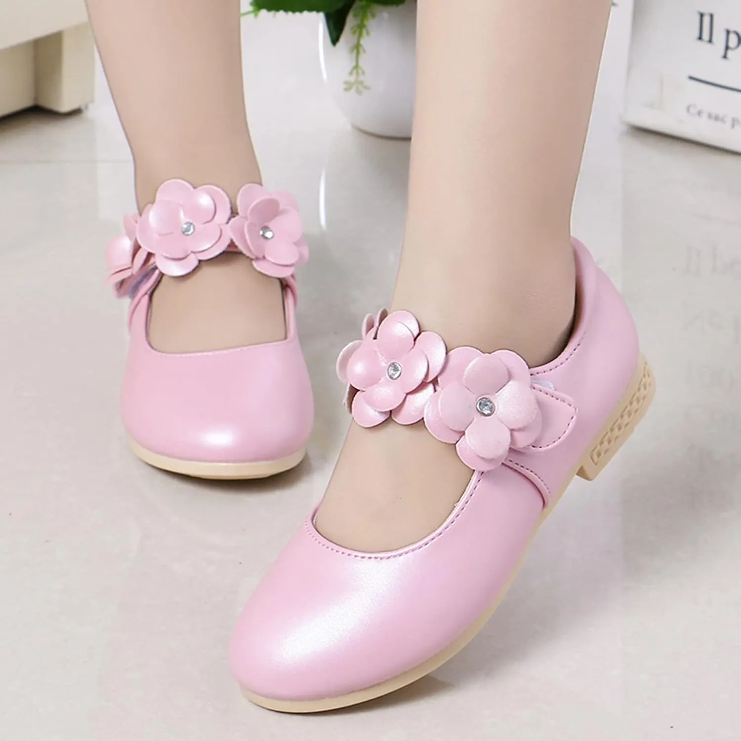 Kids Girls Children Loafers Dancing Performance Shoes Leather Bowknot Flowers Decoration Shoes Princess Single