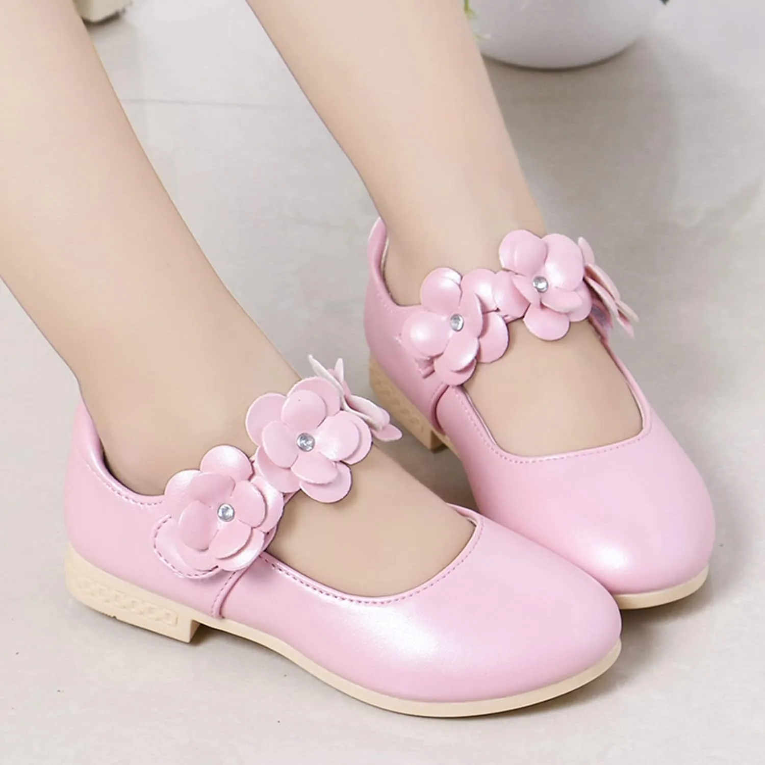 Kids Girls Children Loafers Dancing Performance Shoes Leather Bowknot Flowers Decoration Shoes Princess Single