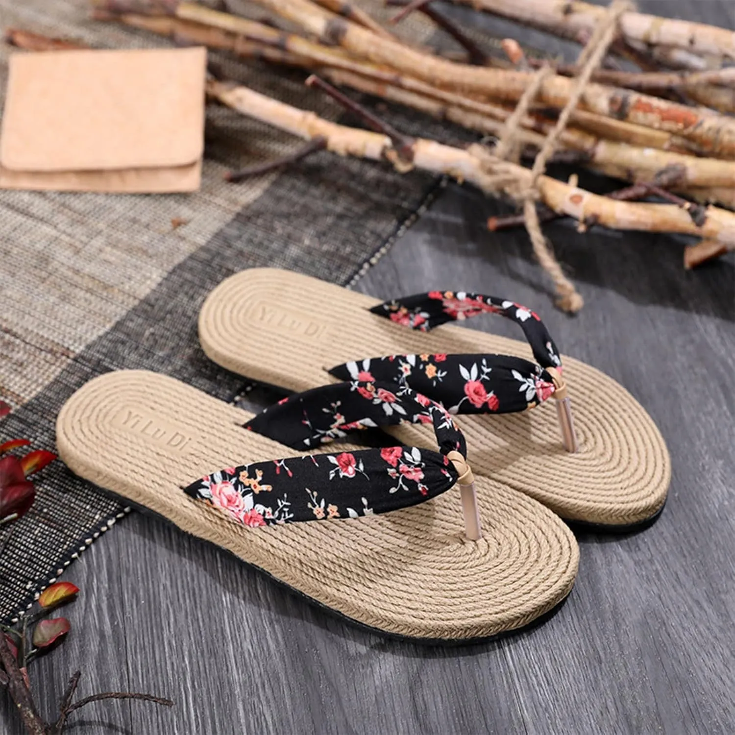 Lightweight Flip Flops for Women Women's Beach Flip Flop Lightweight and Soft Slip On Beach Slippers