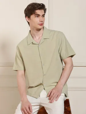 Men's Cuban Collar Regular Fit Solid Pista Green Casual Shirt