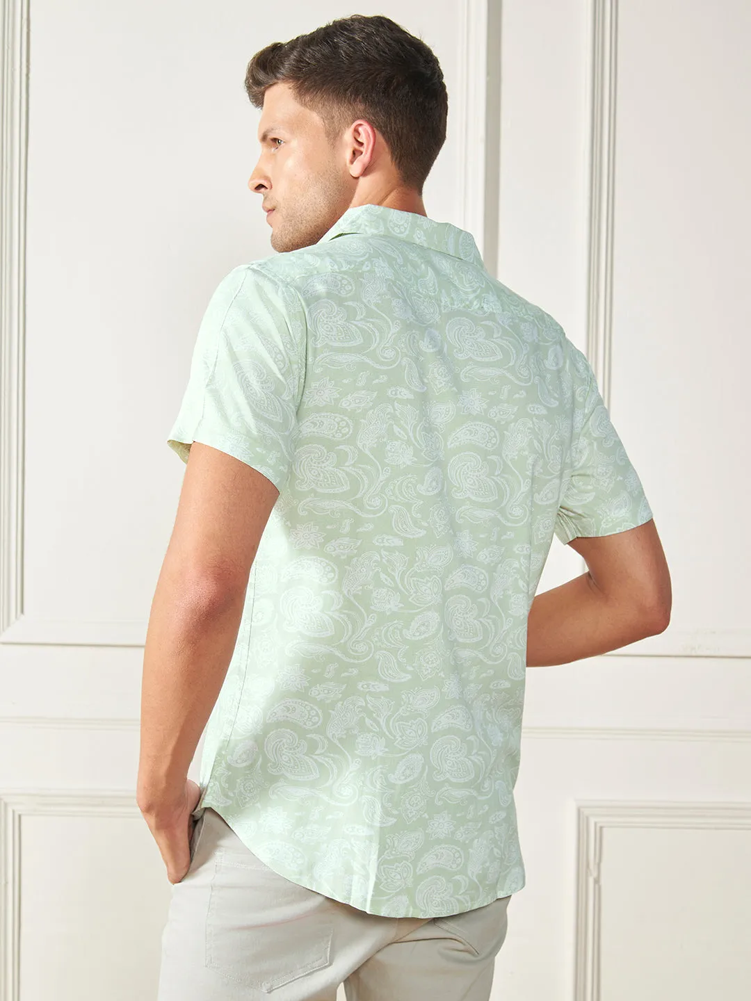 Men's Green Ethnic prints Viscose Casual Shirt