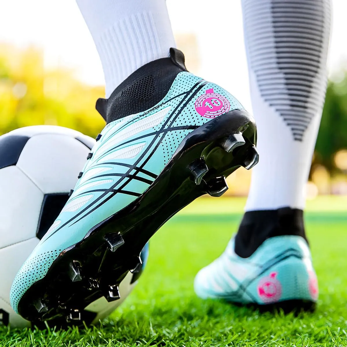 Men??s Soccer Shoes Cleats Football Boots Professional Training Outdoor Indoor Sneaker High-Top Spike Breathable Athletic