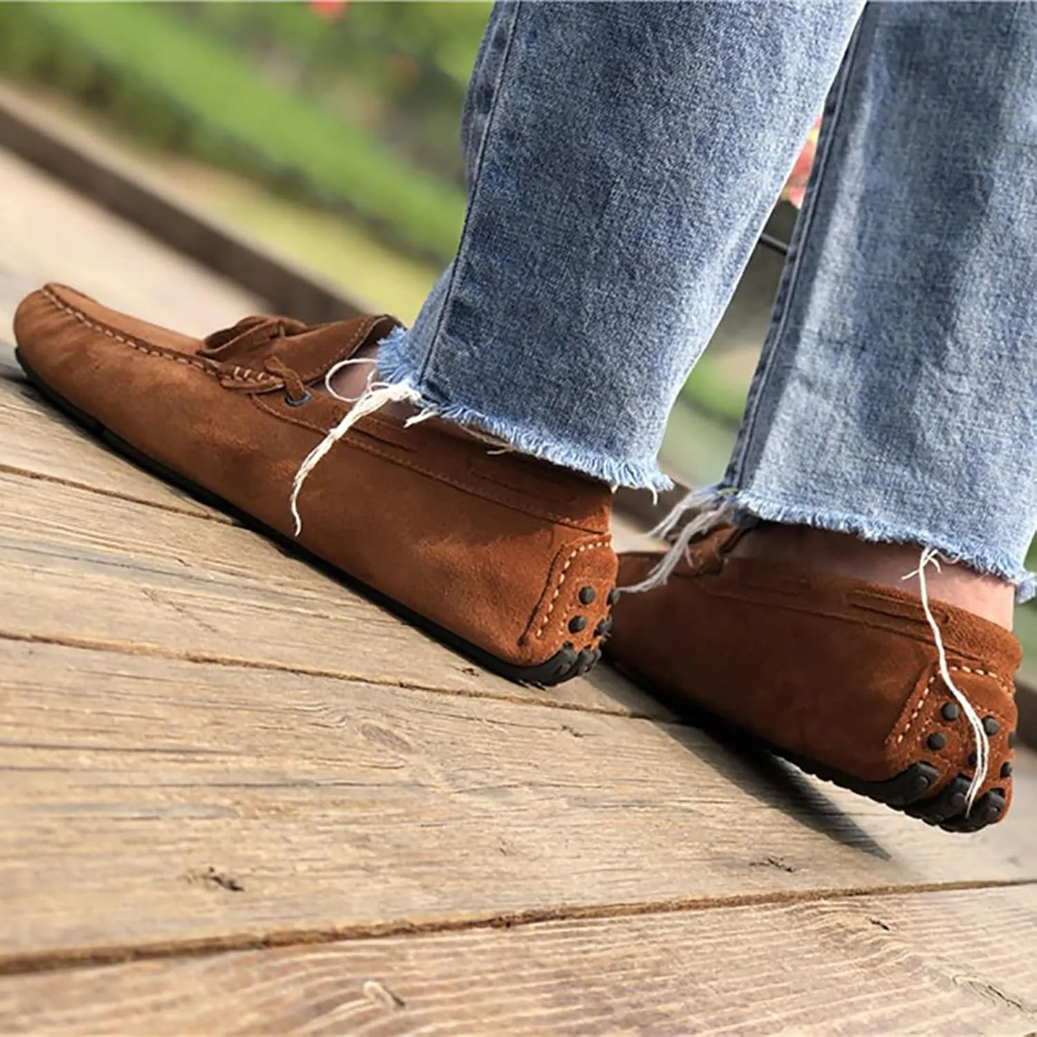Men's Soft Suede Driving Loafers Shoes Handmade Moccasin Slippers Business Shoes Leather Loafers Casual Shoes for Men Slip On Boat Shoes