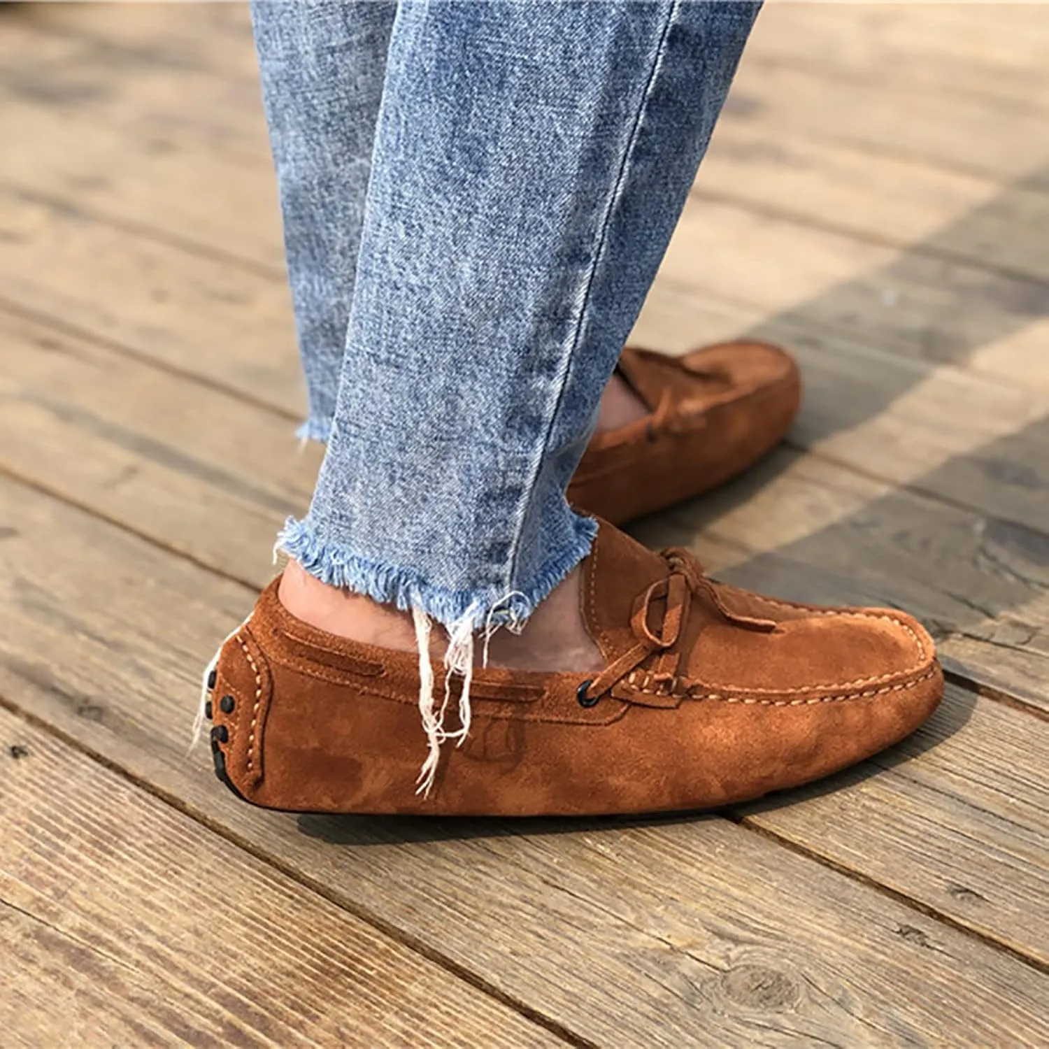 Men's Soft Suede Driving Loafers Shoes Handmade Moccasin Slippers Business Shoes Leather Loafers Casual Shoes for Men Slip On Boat Shoes