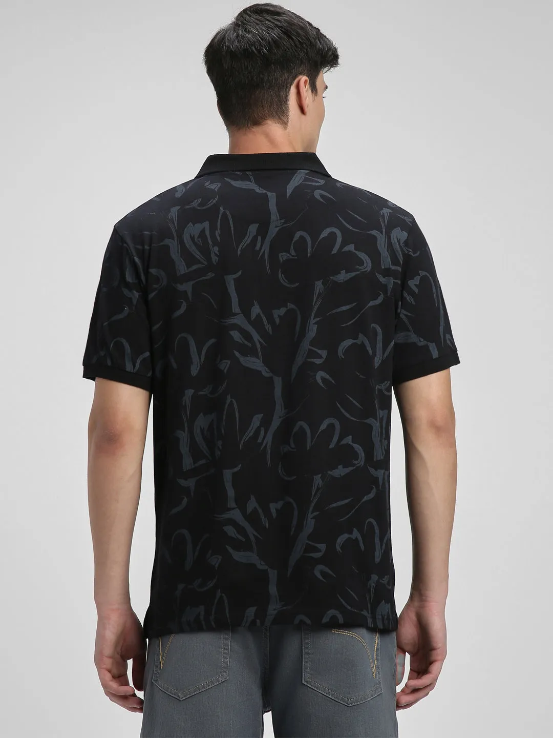 Men's Spread Collar Slim Fit Aop Black T-shirt