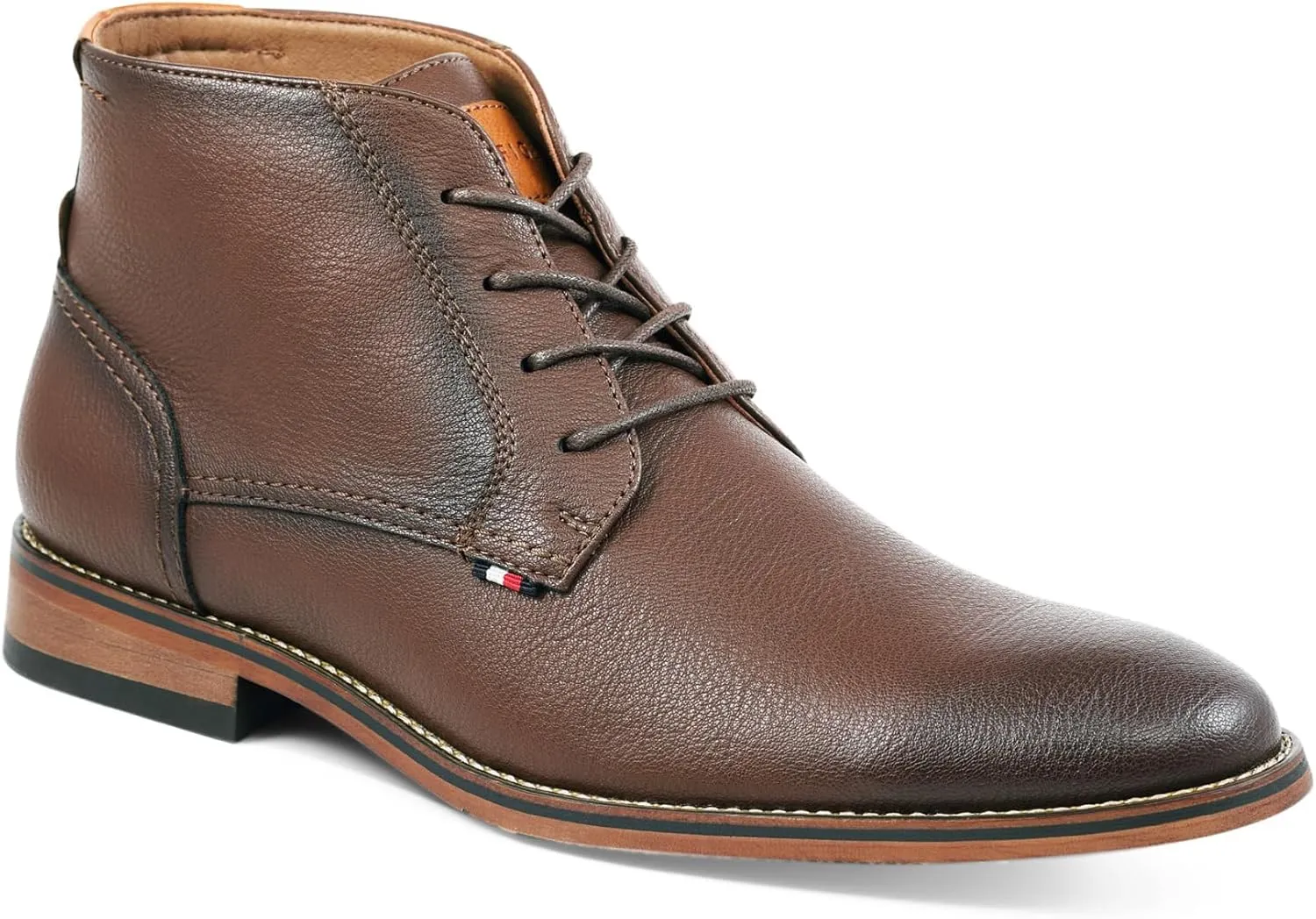Tommy Hilfiger Men's Bage Chukka Boot