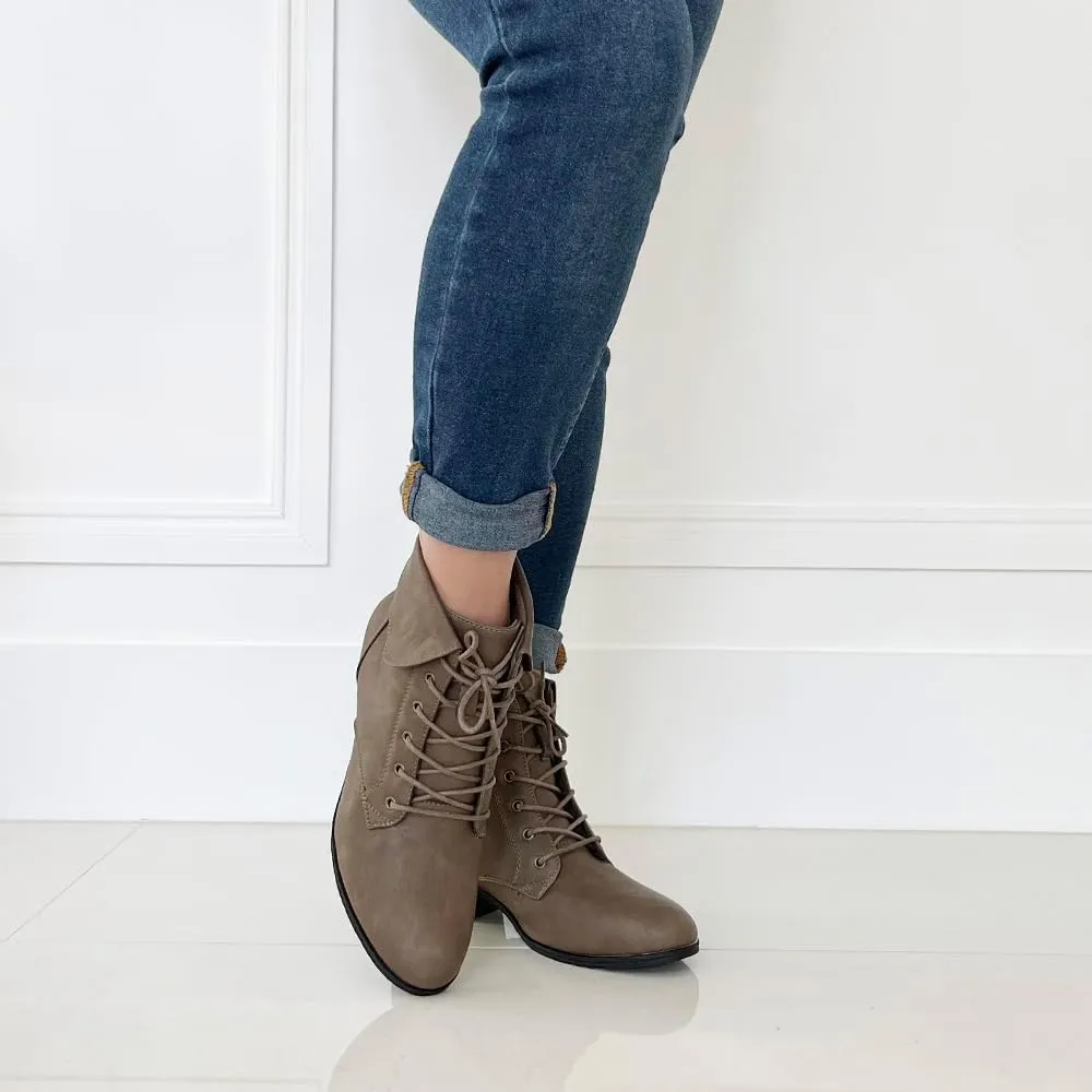 TOP Moda EC89 Women's Foldover Lace Up Low Chunky Heel Ankle Booties