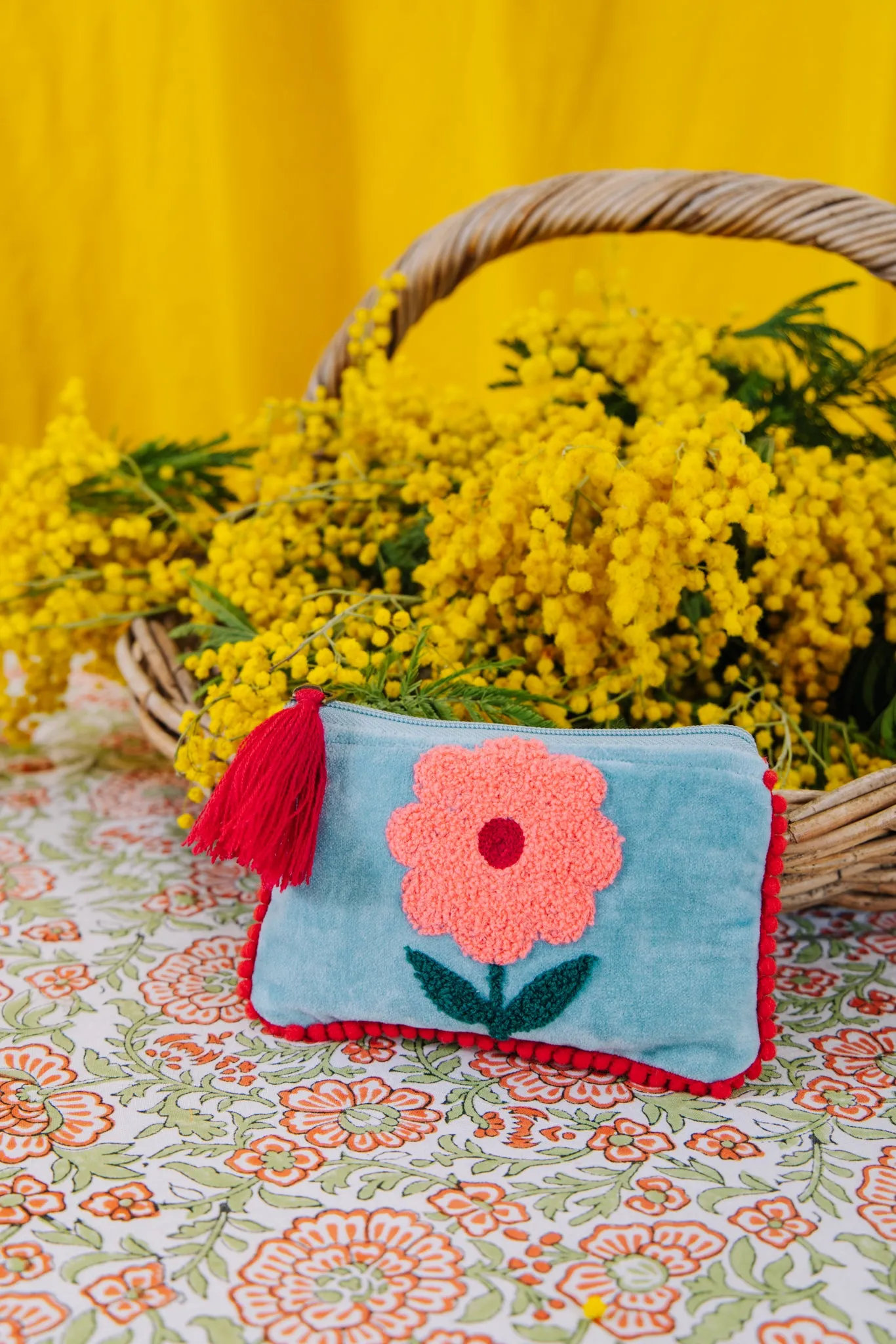 Velvet Single Flower Pouch in Aqua & Pink