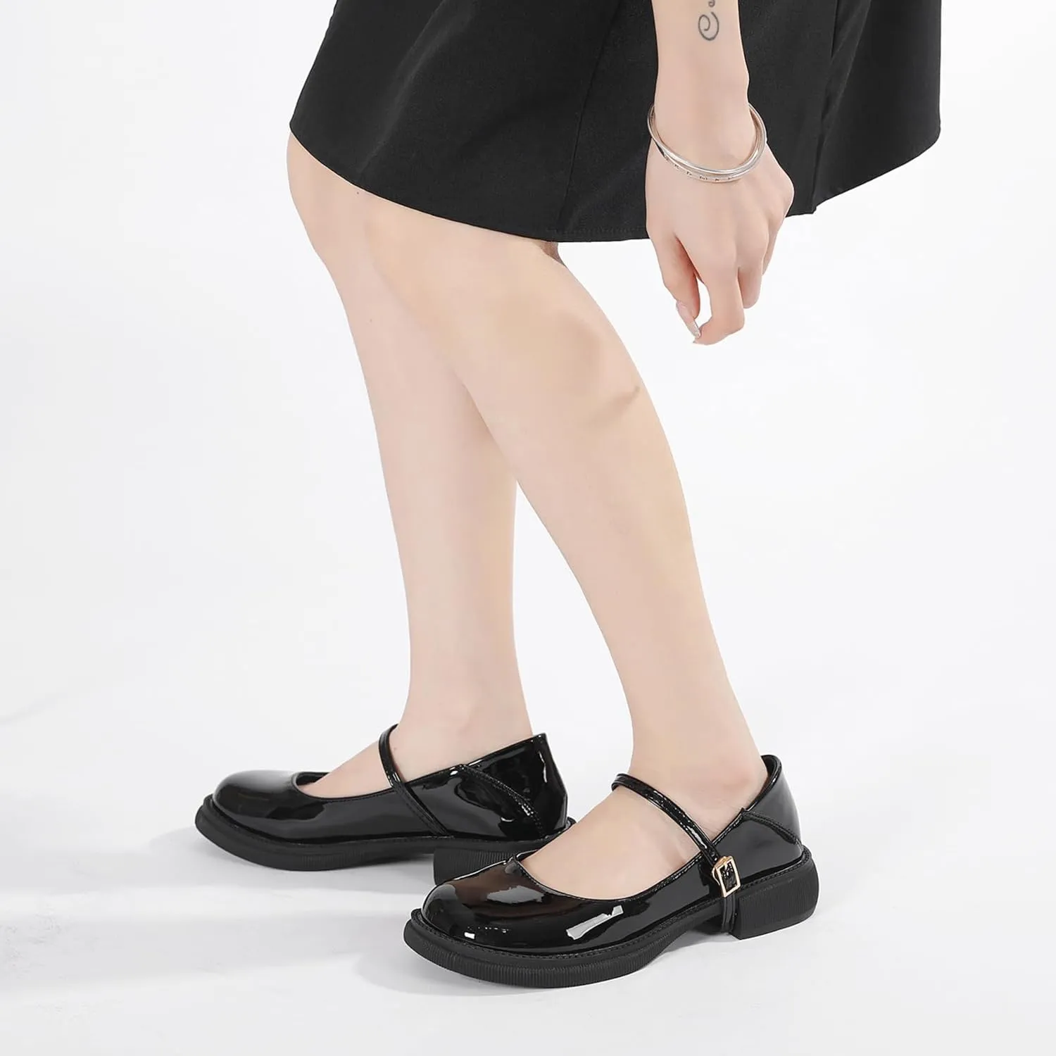 Women's Patent Leather Mary Janes Comfort Round Toe Adjustable Ankle Strap Anti-Slip Platform Low Heel Chunky Pumps Oxford Dress Shoes Suitable for School Uniform Busine